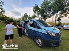 还是三层楼共用的机房、交换机