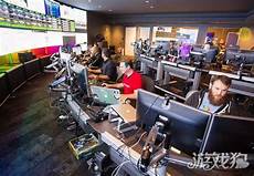 ,免费低价香港虚拟主机 免费低价香港虚拟主机,该面板操作界面整体3、